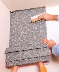 how to stick paper wallpapers