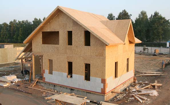 Frame-panel houses from SIP panels (SIP): cons and pros. What SIP panels to choose for construction