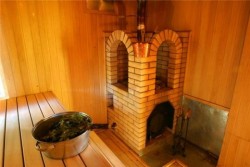 Brick stove-sauna heater