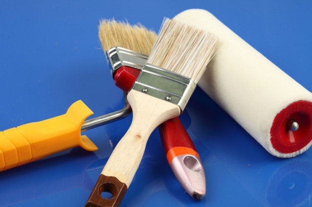5 petua untuk memilih alat cat untuk lukisan dinding dan siling