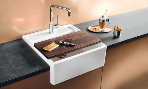 Ceramic sink for the kitchen: 9 tips for choosing