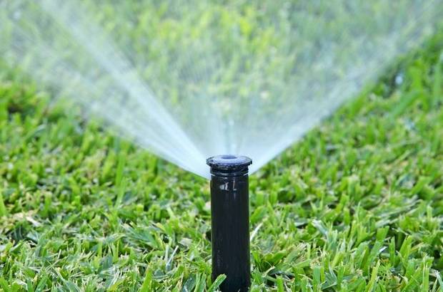 8 petua untuk mengatur sistem penyiraman di negara ini