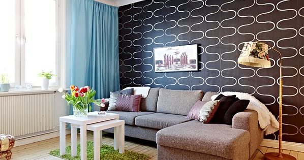 Black wallpaper on the wall in the interior: 6 design tips