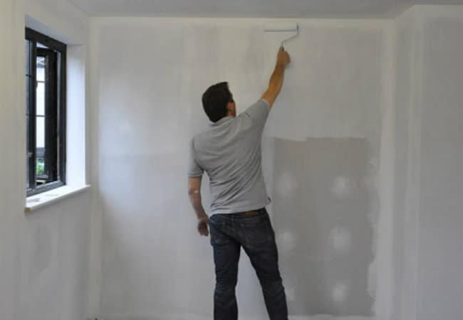 8 tips for choosing a primer for wallpaper