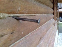 calfeutrage de murs en bois