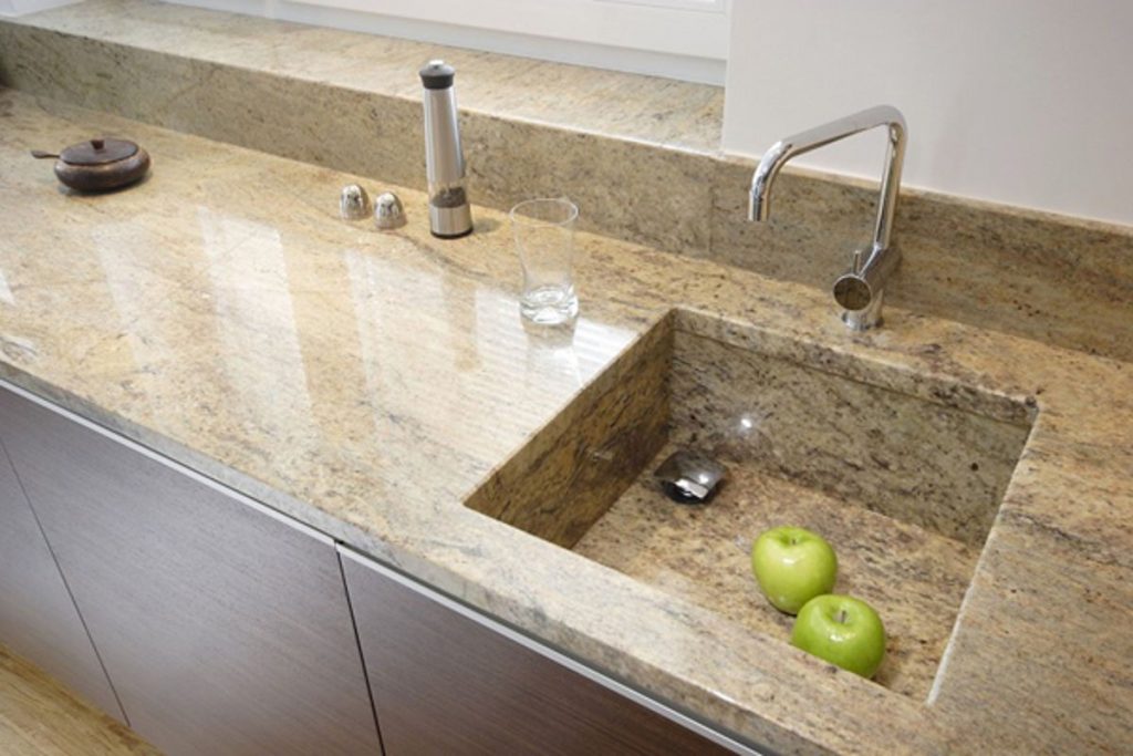 How to choose a countertop made of artificial stone: 7 useful tips